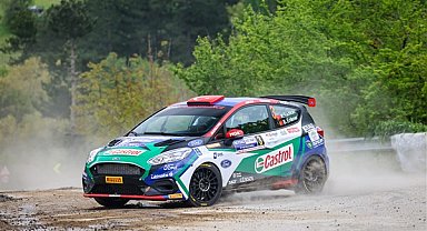Yeşil Bursa Rallisi’nde pilotlar, Pirelli marka lastikler ile zorlu koşulları aştı
