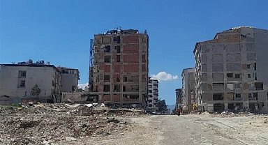 Zorkun: “Cumhuriyet Caddesi tanınmaz bir hale geldi”
