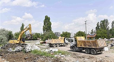 ABB hafriyat atıklarını temizleme çalışmalarına devam ediyor