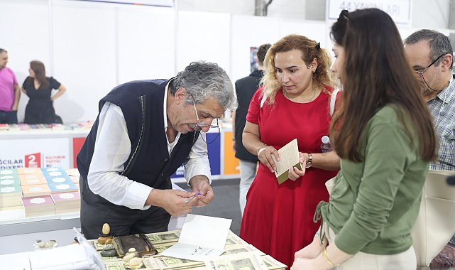 Bağcılar Kitap Fuarı’nda taşlara yoğun ilgi