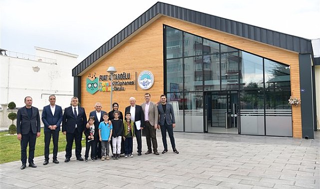Başkan Büyükkılıç, çocuklara özel 11’inci kütüphaneyi inceledi