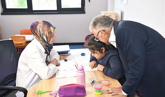 Başkan Büyükkılıç, Engelsiz Yaşam Merkezi’nin özel çocuklarıyla buluştu