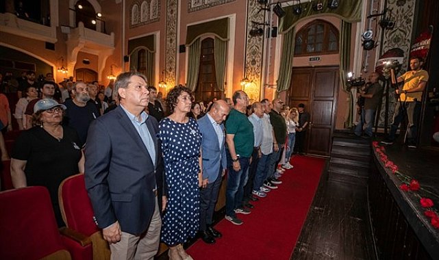 Başkan Soyer’den ünlü sanatçıya veda: “Türkiye’nin sevinç kaynağıydı”