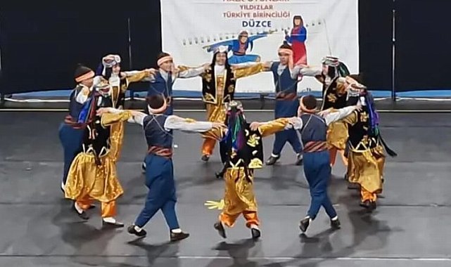 Bingöl'de Turgut Özal Ortaokulu Türkiye 2.'si oldu