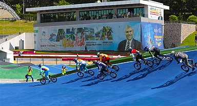 BMX Supercross European Cup, Ayçiçeği Bisiklet Vadisi’nde start aldı