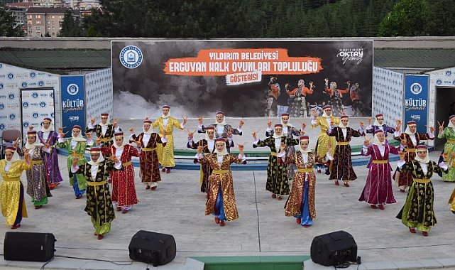 Bursa Yıldırım'da Erguvan coşkusu