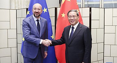 Çin Başbakanı Li Qiang, AB Konseyi Başkanı Michel’le görüştü