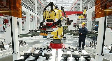 Çin’in imalat sektörü PMI endeksi yüzde 49’a çıktı