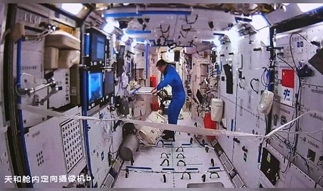 Çinli Shenzhou-15 mürettebatı dünyaya dönecek