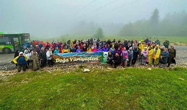 Doğa tutkunları Karagöl ve Acelle’de buluştu