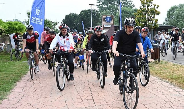 Dünya Bisiklet Günü'nde hayata pedalladılar