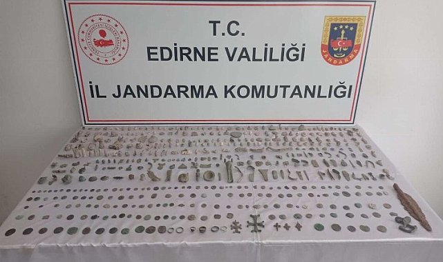 Edirne İl Jandarma'dan tarihi eser operasyonu
