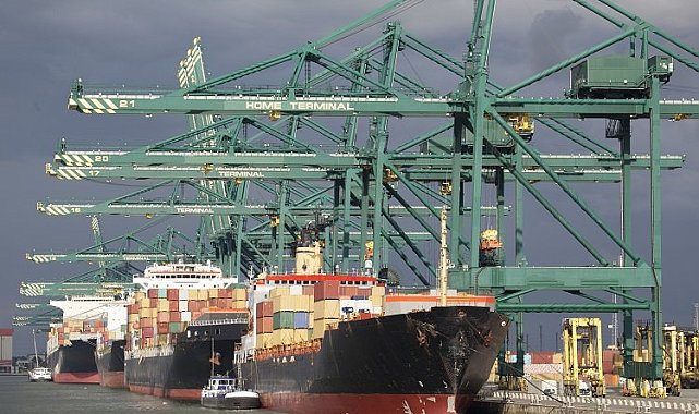 Ege ihracatçılarının tarım ihracatı 8 milyar dolara koşuyor