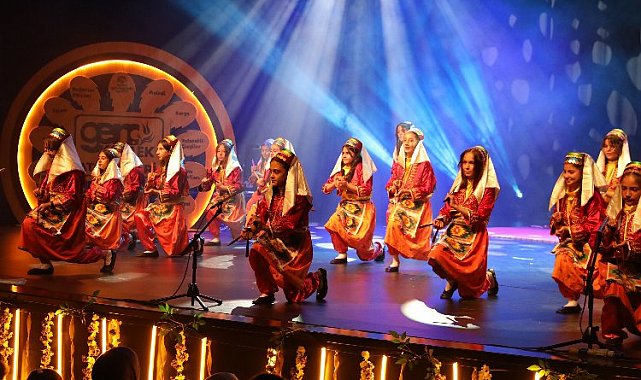Genç KOMEK'lerde coşkulu kapanış