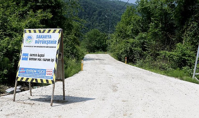Geyve'nin kırsalına 14 kilometre yeni beton yol