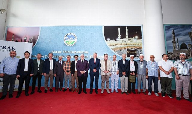 Hacı adayları kutsal topraklara uğurlandı