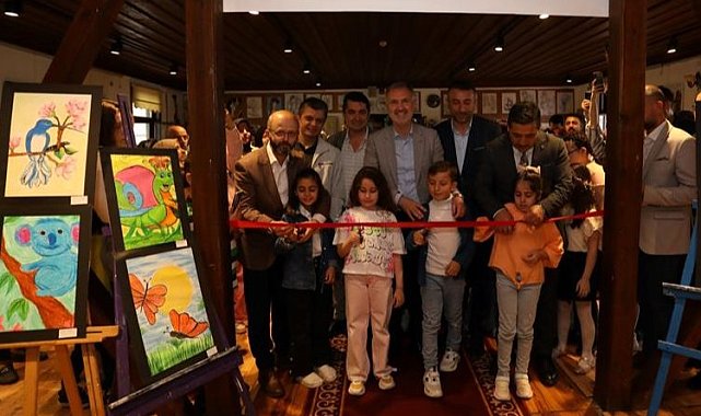 İnegöllü küçük ressamların eserleri görücüye çıktı