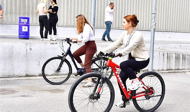 İzmir’de bisikletli kullanımı yaygınlaşıyor