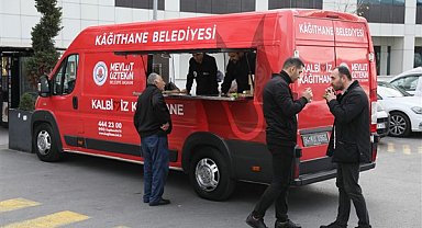 Kağıthane Belediyesi’nden semt pazarlarına sıcak ikramlar