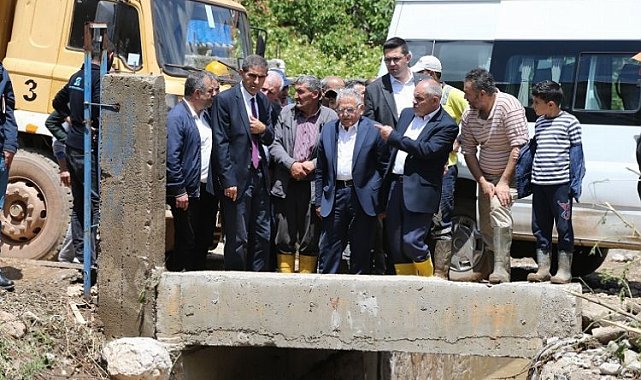 Kayseri Büyükşehir selin izlerini siliyor