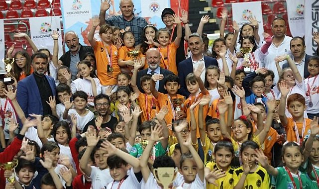 Kayseri Kocasinan'da satranççılar ödüllendirildi