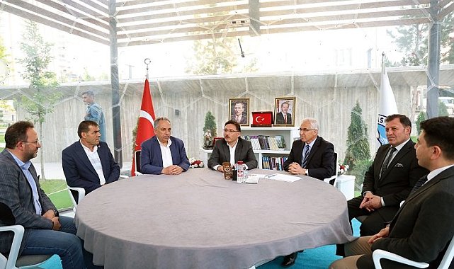 Kayseri Valisi'nden 'Şeffaf Oda'ya tam not