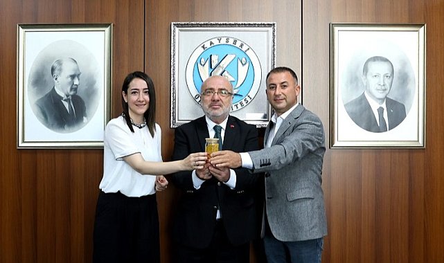 KAYÜ'de arıcılık projeleri meyvesini veriyor