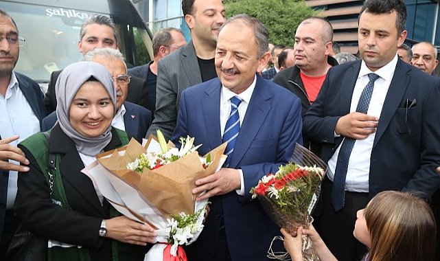 Mehmet Özhaseki'ye memleketinde coşkulu karşılama