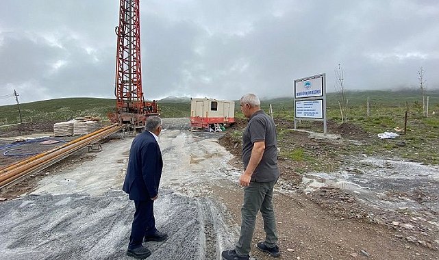 Memduh Büyükkılıç'tan jeotermal sondaj incelemesi
