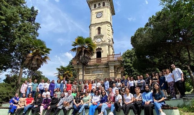 Sağlık çalışanları İzmit'te tarihi soludu