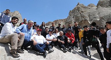 Şehrin protokolü ile gençler, Kayseri Soğanlı’da buluştu