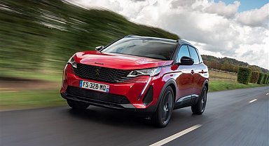 SUV pazarının lideri Peugeot Türkiye, Rifter ile hafif ticarinin de zirvesinde