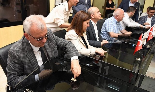 Tarım öğrencilerinin ilk hasat satışı yapıldı