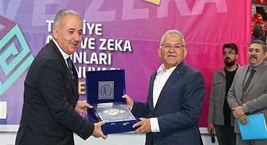 Türkiye Akıl ve Zeka Oyunları Turnuvası düzenlendi