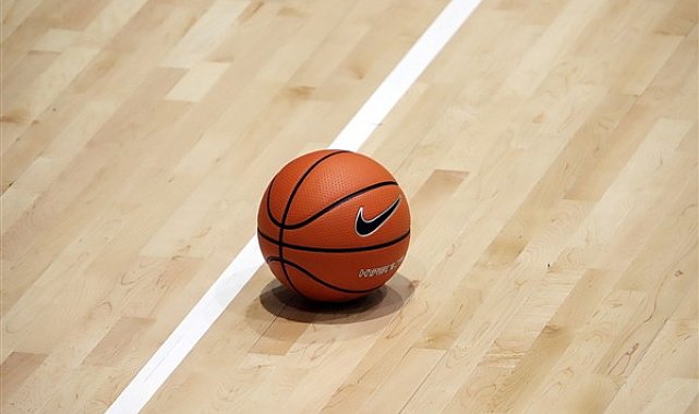 Türkiye Sigorta Basketbol Süper Ligi'nde Pınar Karşıyaka finalde