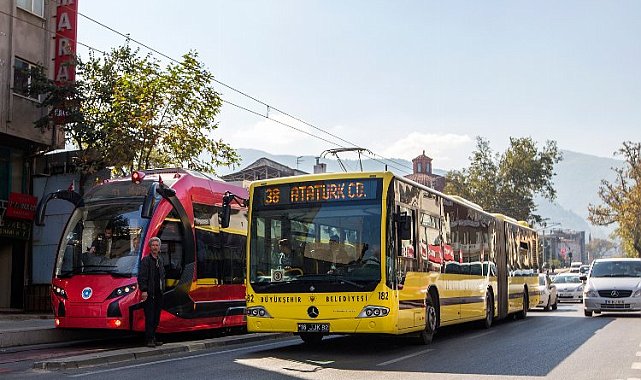Üniversite adaylarına Bursa'da ücretsiz ulaşım