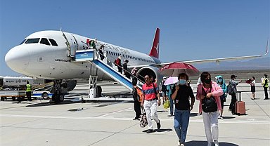 Urumçi Havalimanı’nın yolcu sayısı 10 milyonu aştı