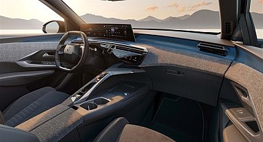 Yeni Peugeot Panoramik i-Cockpit™, ilk olarak yeni 3008’de kullanılacak