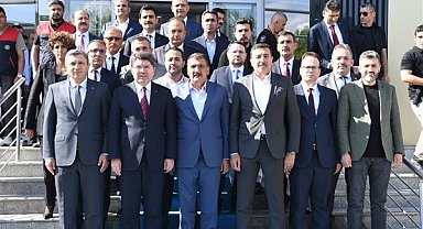 Bakan Tunç’tan Malatya Büyükşehir Belediyesi’ne ziyaret