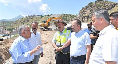 Başkan Büyükkılıç, OSB’yi Talas Bulvarı’na bağlayacak ana arteri inceledi