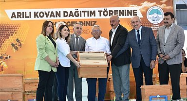 Başkan Büyükkılıç’tan 80 üreticiye 2 milyon 260 bin TL’lik arılı kovan desteği
