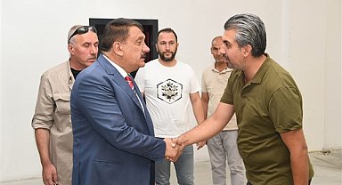 Başkan Gürkan, yeni Kuyumcular Çarşısı’nda incelemelerde bulundu