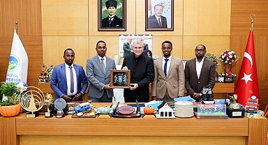 Başkan Yüce, Somali’nin başkenti Mogadişu’dan gelen heyeti ağırladı