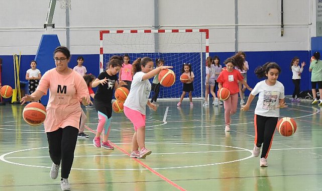 Bozüyük'te basketbol kursuna yoğun ilgi