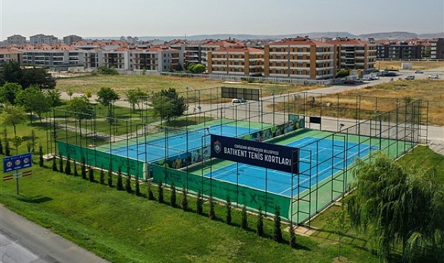 Eskişehir Batıkent'te tenis kortları açılıyor