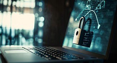 Hackerlerin hedef tahtasındaki 4 sektör