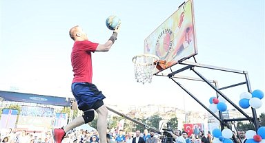 Kağıthane’de yaz spor okulları açıldı
