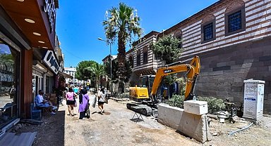 Kemeraltı'nda altyapı çalışmaları devam ediyor
