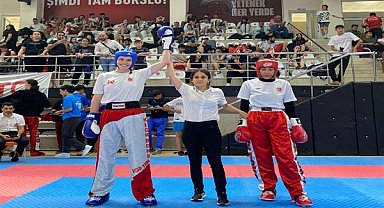 Kick Boks’ta Türkiye şampiyonu Sakarya büyükşehir’den