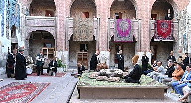 Konya’da “Matbah-ı Şerif Yaşayan Mevlevihane” programı düzenlendi